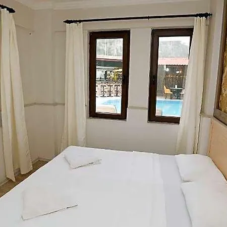 Hotel M